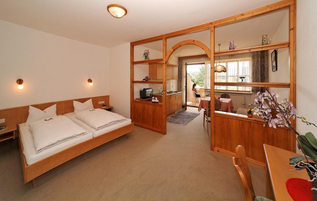 Landhaus Maria Bed&Breakfast Hotel Regen Bilik gambar